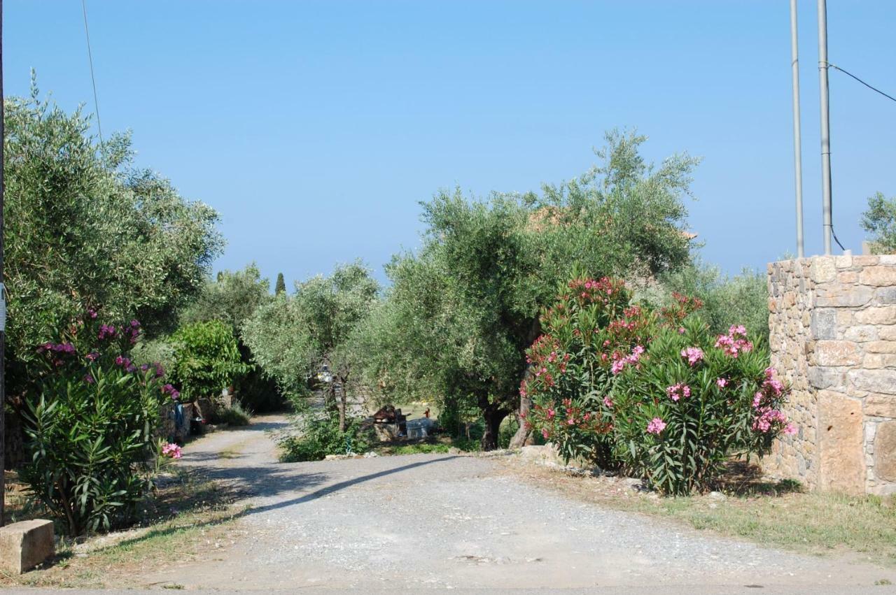 Amoni Holiday Homes Kardamyli Extérieur photo