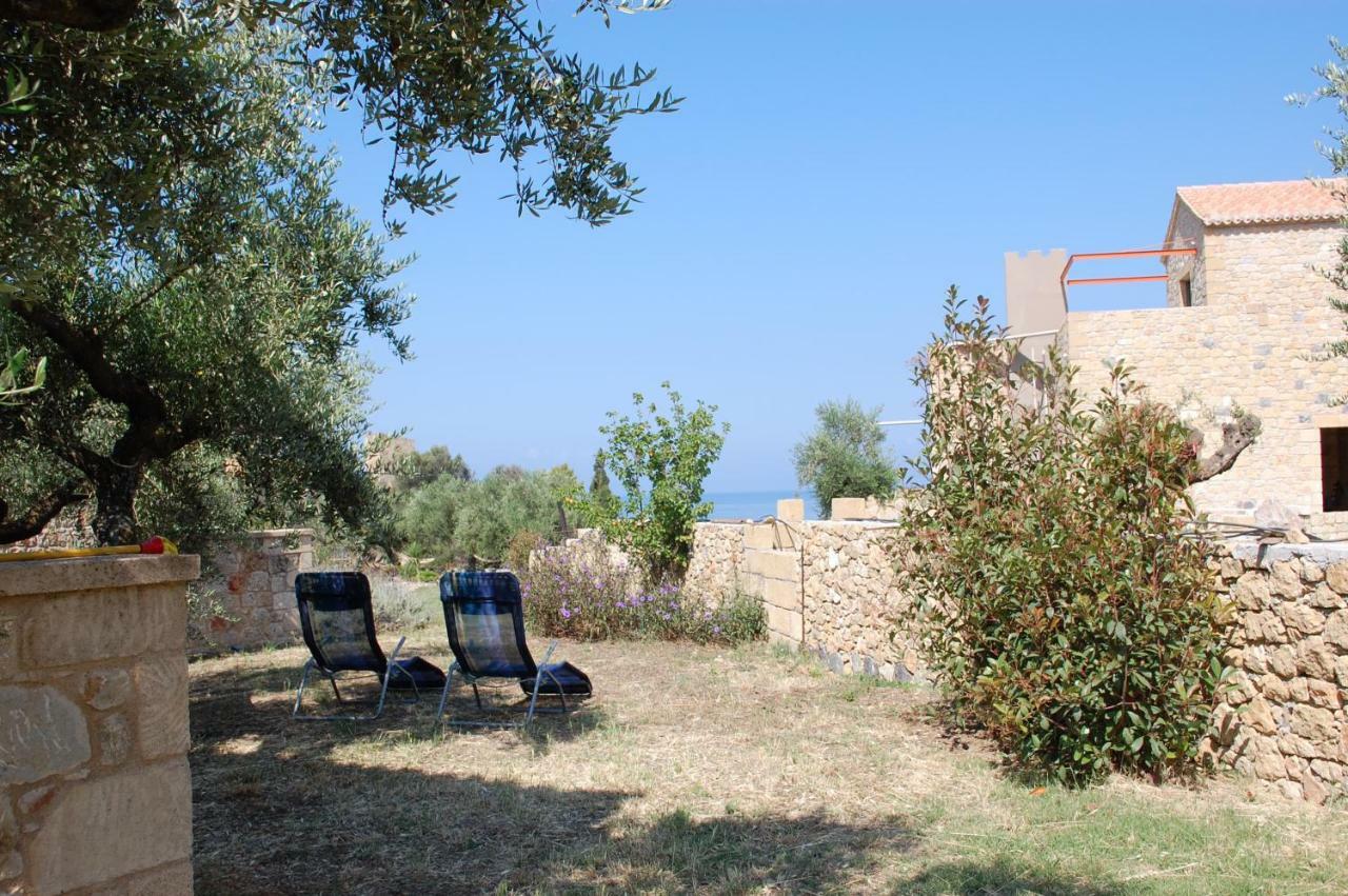 Amoni Holiday Homes Kardamyli Extérieur photo